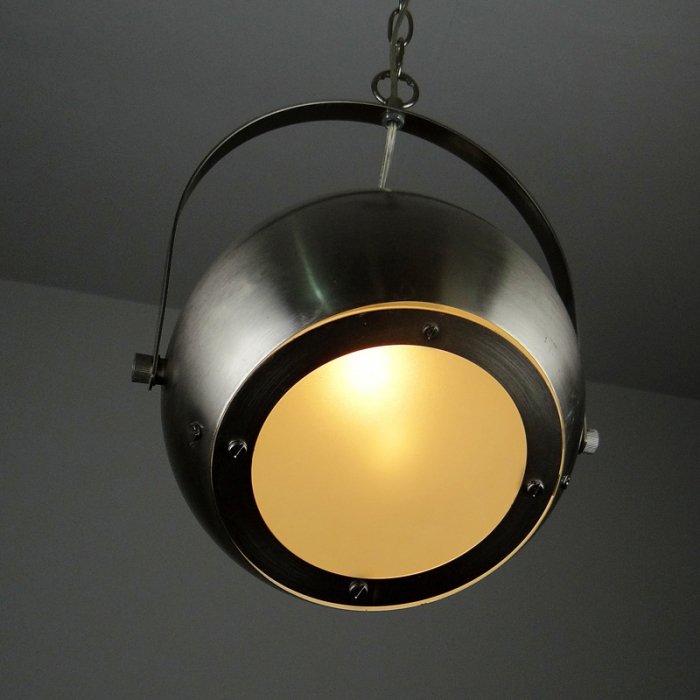 Подвесной светильник Loft Industrial restaurant lamp Серебряный Подвесной светильник Loft Industrial restaurant lamp Серебряный в Грозном | Loft Concept