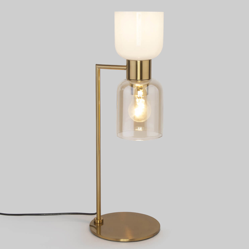 Настольная лампа Light maker studio white and smok brass Латунь Стекло Смок Белый в Грозном | Loft Concept 