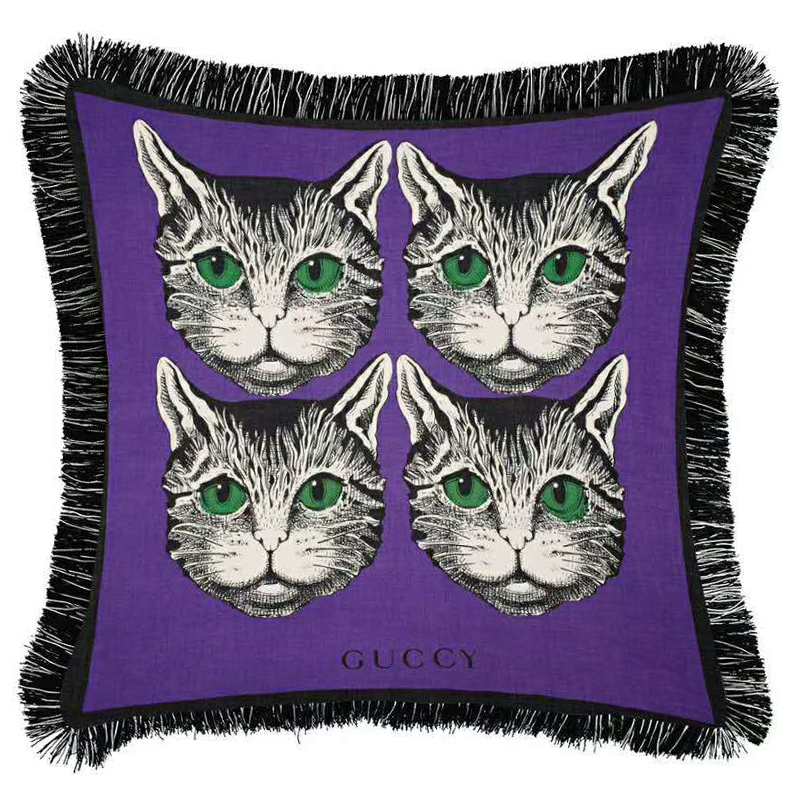 Декоративная подушка с вышивкой Cтиль Gucci Four Cats Violet Фиолетовый Зеленый Черно-белый Декоративная подушка с вышивкой Cтиль Gucci Four Cats Violet Фиолетовый Зеленый Черно-белый в Грозном | Loft Concept