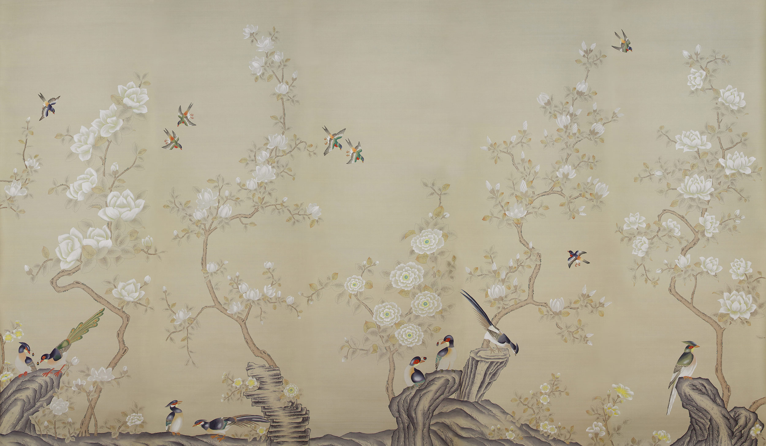 Обои ручная роспись Japanese Garden Special Colourway on Faint Gold metallic silk Обои ручная роспись Japanese Garden Special Colourway on Faint Gold metallic silk - постер Loft-Concept в Грозном