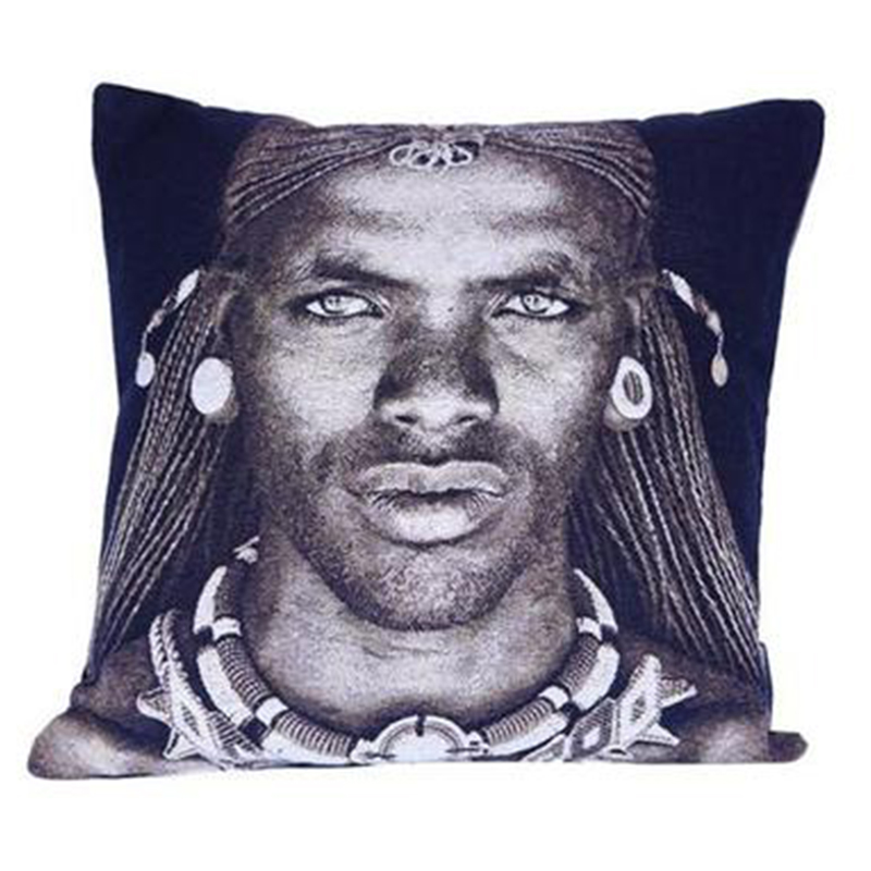 Декоративная Подушка Samburu Warrior Kenya Декоративная Подушка Samburu Warrior Kenya в Грозном | Loft Concept