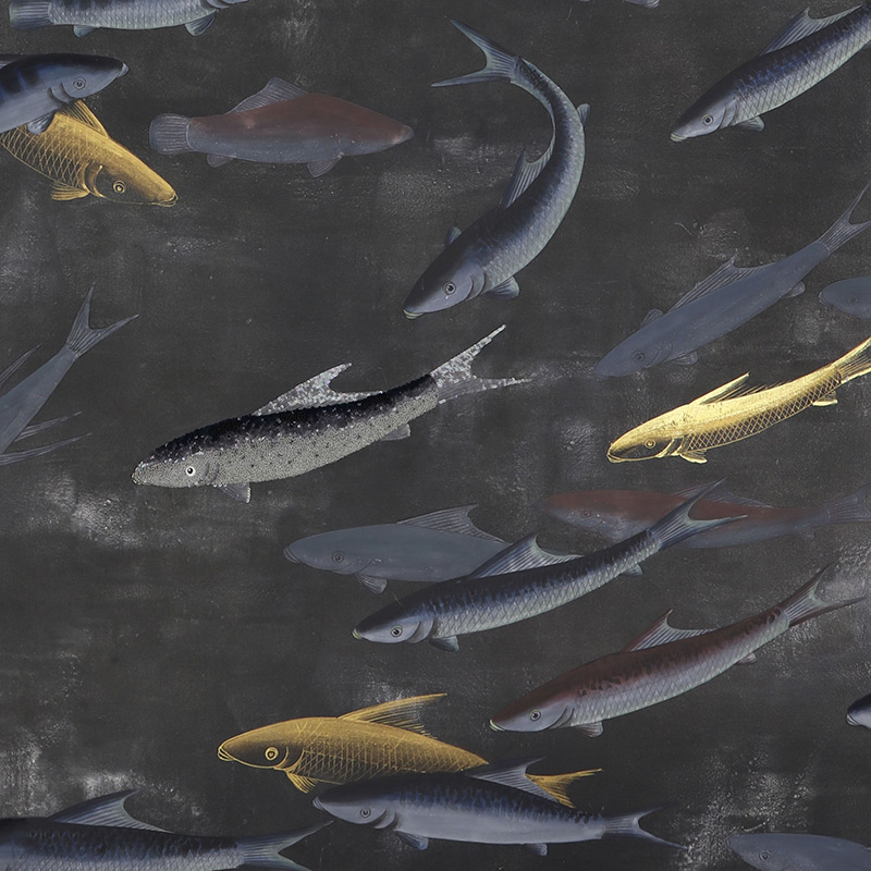 Обои ручная роспись Fishes Colourway SC-125 on Tarnished Silver gilded silk with pearlescent antiquing Обои ручная роспись Fishes Colourway SC-125 on Tarnished Silver gilded silk with pearlescent antiquing в Грозном | Loft Concept