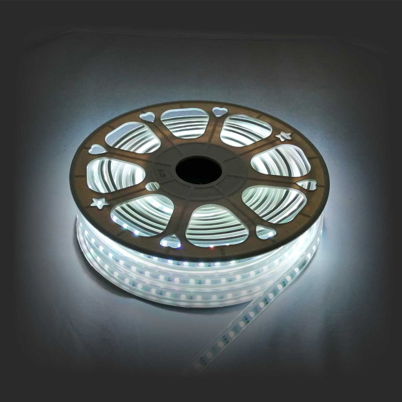 Светодиодная влагозащищенная лента 12W/m 60LED/m 5050SMD разноцветная 15M Белый Светодиодная влагозащищенная лента 12W/m 60LED/m 5050SMD разноцветная 15M Белый в Грозном | Loft Concept
