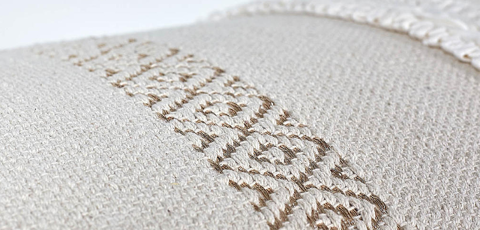 Оттоманка Ivory Kilim Ornament Оттоманка Ivory Kilim Ornament - Loft-Concept в Грозном