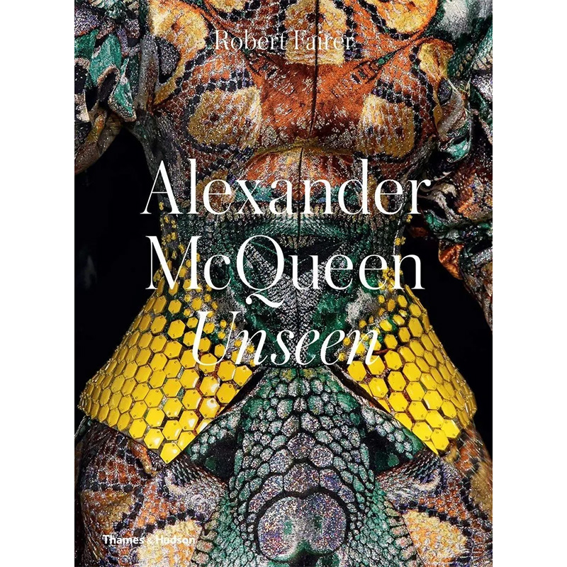 Alexander McQueen: Unseen Желтый Зеленый Коричневый Alexander McQueen: Unseen Желтый Зеленый Коричневый в Грозном | Loft Concept