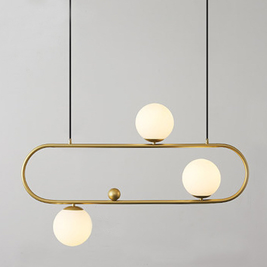 Люстра Horizontal Balls Balance Brass 3 Латунь Белый Люстра Horizontal Balls Balance Brass 3 Латунь Белый в Грозном | Loft Concept