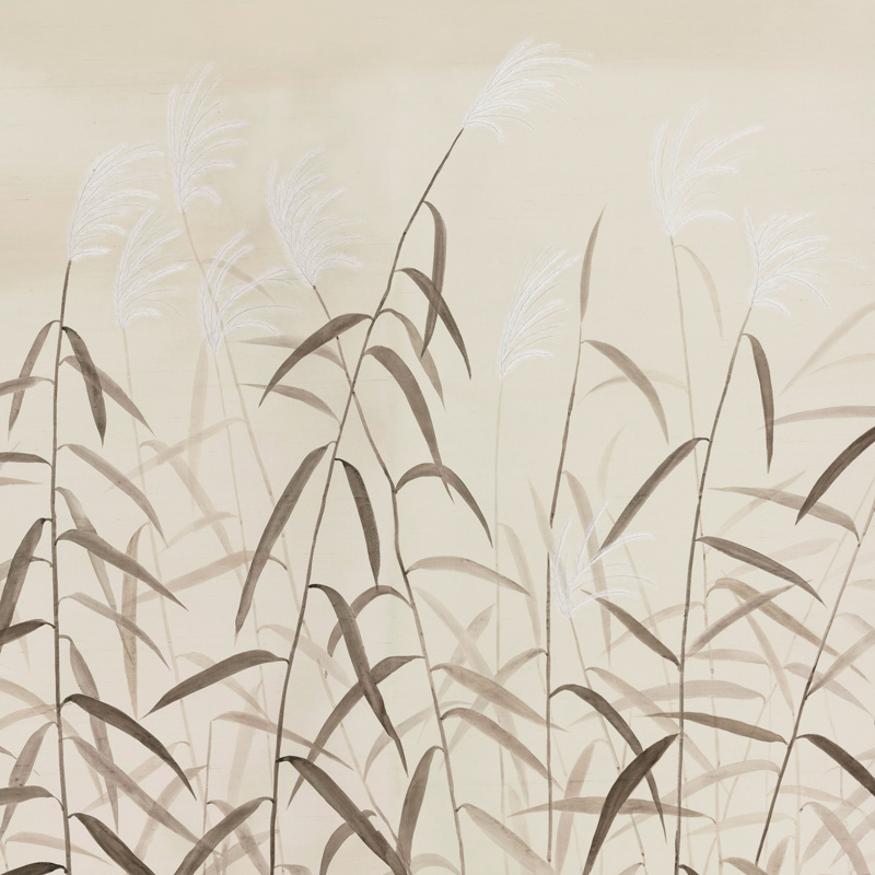 Обои ручная роспись Wild Grasses Original colourway on Bleached Silver slub silk with embroidery Обои ручная роспись Wild Grasses Original colourway on Bleached Silver slub silk with embroidery в Грозном | Loft Concept