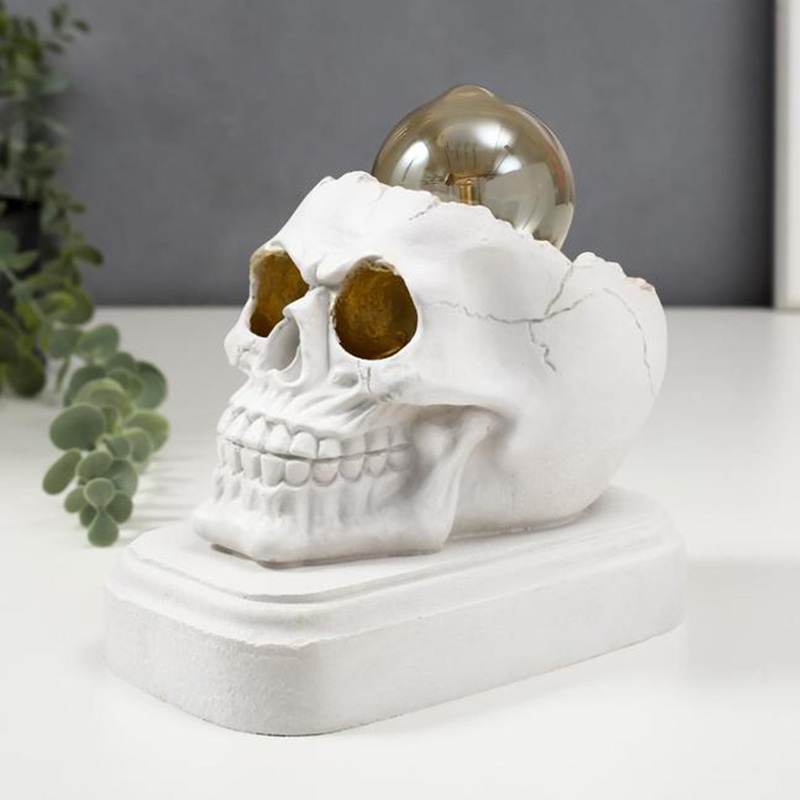 Настольная лампа White Skull Table Lamp Белый Настольная лампа White Skull Table Lamp Белый в Грозном | Loft Concept