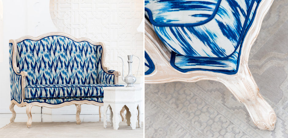 Двухместный диван с голубым узором Ikat Pattern Двухместный диван с голубым узором Ikat Pattern - Loft-Concept в Грозном