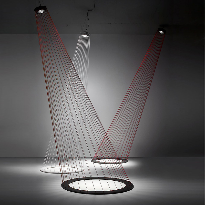 Люстра Ray Light Threads Object Lighting Красный Черный Люстра Ray Light Threads Object Lighting Красный Черный в Грозном | Loft Concept