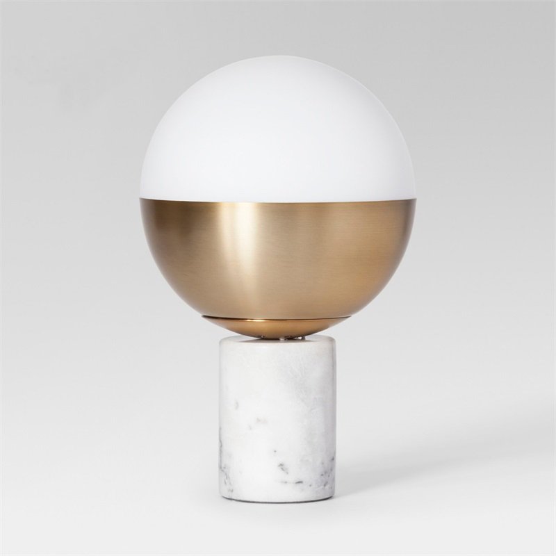 Настольная лампа Geneva Globe Marble Белый Латунь Настольная лампа Geneva Globe Marble Белый Латунь в Грозном | Loft Concept