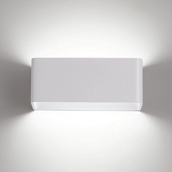 Спот White Cube Spot Long Серебряный Спот White Cube Spot Long Серебряный в Грозном | Loft Concept