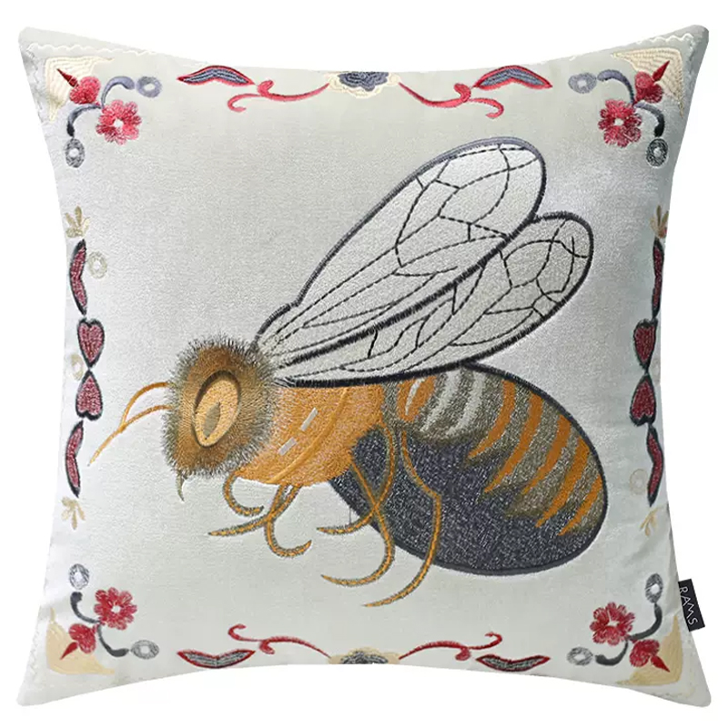 Декоративная подушка с вышивкой Пчела Стиль Gucci Bee Pillow Бежевый Мульти Декоративная подушка с вышивкой Пчела Стиль Gucci Bee Pillow Бежевый Мульти в Грозном | Loft Concept