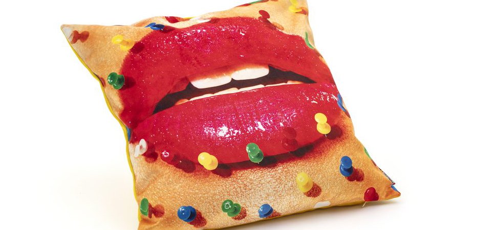 Подушка Seletti Cushion Mouth with pins Design: Toiletpaper Подушка Seletti Cushion Mouth with pins Design: Toiletpaper - Loft-Concept в Грозном
