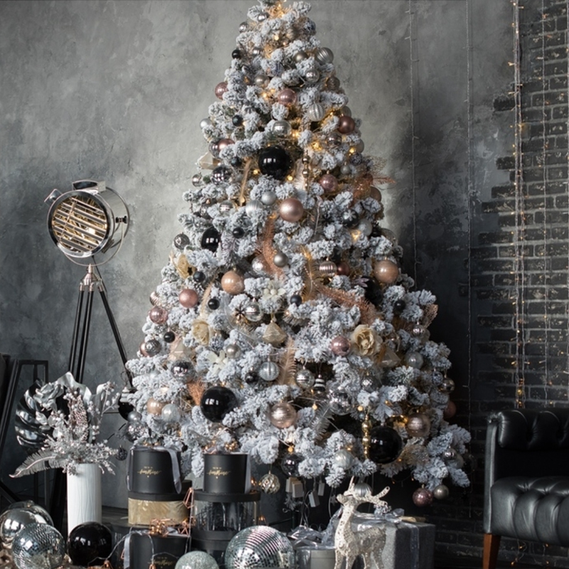 Елка Дизайнерская Украшенная Черным и Золотым декором Christmas tree Black and Gold Золотой Белый Черный Елка Дизайнерская Украшенная Черным и Золотым декором Christmas tree Black and Gold Золотой Белый Черный в Грозном | Loft Concept