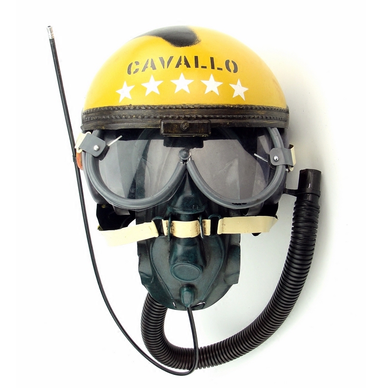 Аксессуар на стену Helmet with Glasses Желтый Черный Аксессуар на стену Helmet with Glasses Желтый Черный в Грозном | Loft Concept