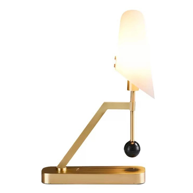 Настольная лампа Gold table lamp with stone Золотой Белый Настольная лампа Gold table lamp with stone Золотой Белый в Грозном | Loft Concept