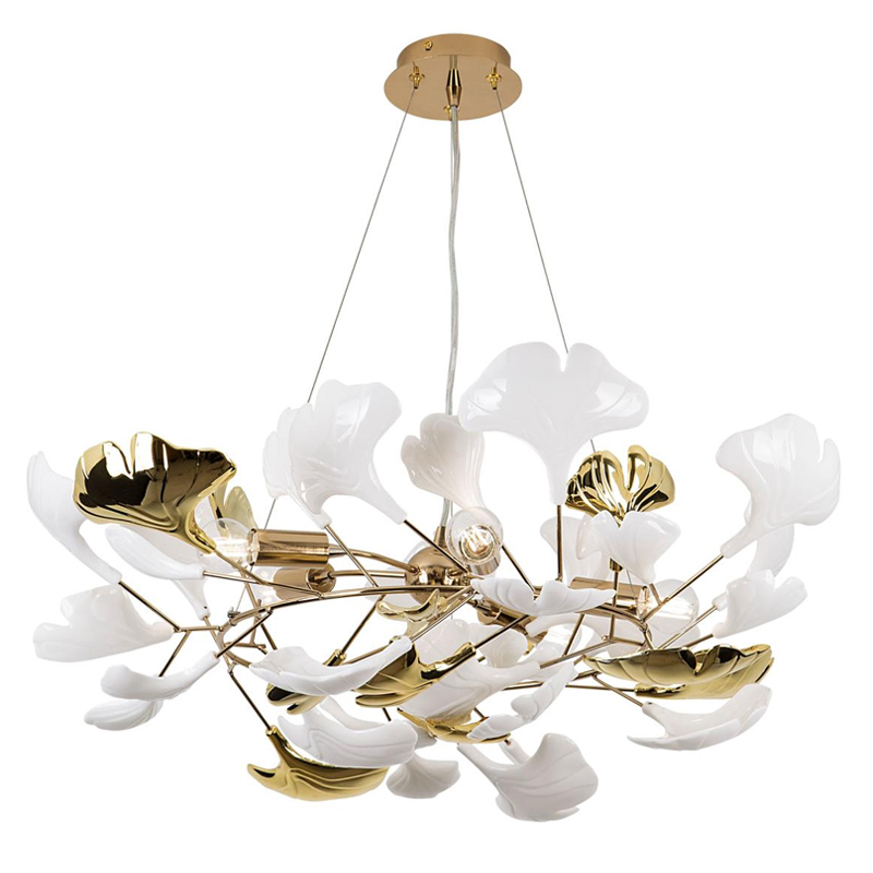 Люстра Wintery flover Gold с Белыми декоративными плафонами Золотой Белый Люстра Wintery flover Gold с Белыми декоративными плафонами Золотой Белый в Грозном | Loft Concept
