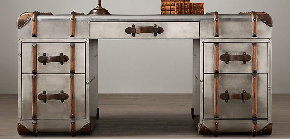 Стол RH Richards metal trunk Desks Стол RH Richards metal trunk Desks - Loft-Concept в Грозном