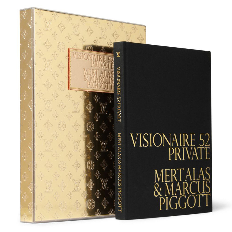 Книга VISIONAIRE 52 PRIVATE LOUIS VUITTON Книга VISIONAIRE 52 PRIVATE LOUIS VUITTON в Грозном | Loft Concept