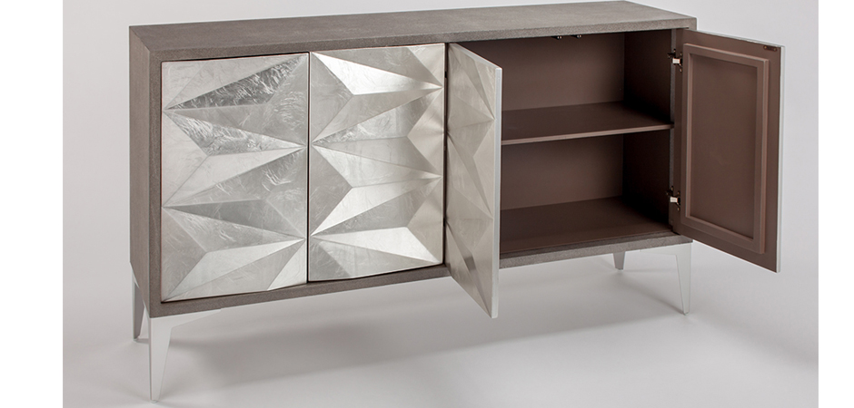 Комод с геометрическим рельефным фасадом Mirrored Doors Серебристый Комод с геометрическим рельефным фасадом Mirrored Doors Серебристый - Loft-Concept в Грозном