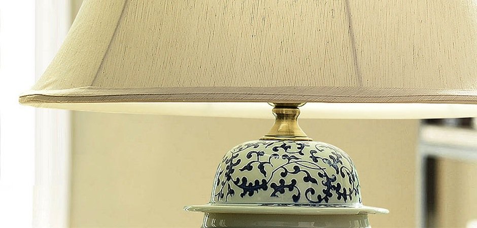 Настольная керамическая лампа с узором Kelly - Loft-Concept в Грозном