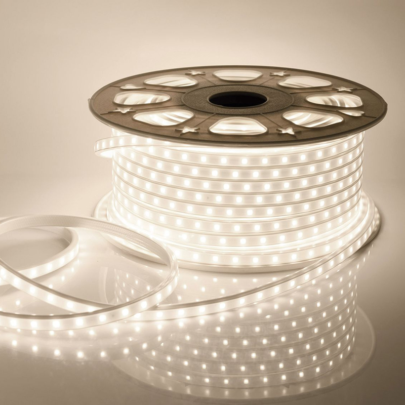 Светодиодная влагозащищенная лента 6W/m 60LED/m 2835SMD теплый белый Белый Светодиодная влагозащищенная лента 6W/m 60LED/m 2835SMD теплый белый Белый в Грозном | Loft Concept