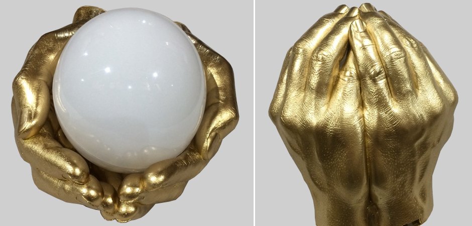 Бра Glowing Ball In The Gold Hands Бра Glowing Ball In The Gold Hands - Loft-Concept в Грозном