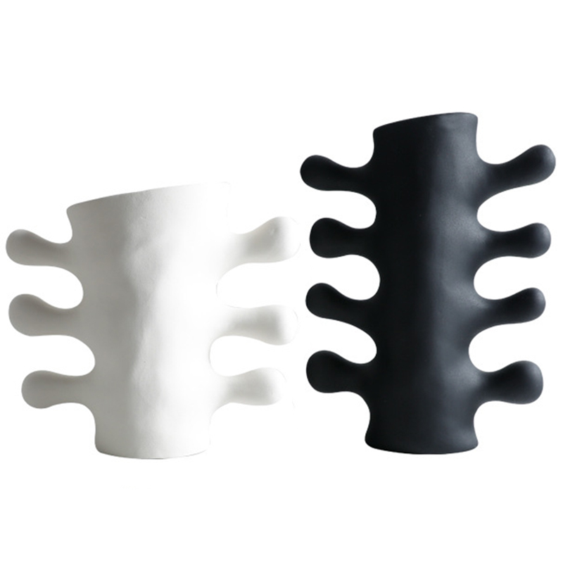 Ваза Molecule Collection Kubo Vase Белый Черный Ваза Molecule Collection Kubo Vase Белый Черный в Грозном | Loft Concept
