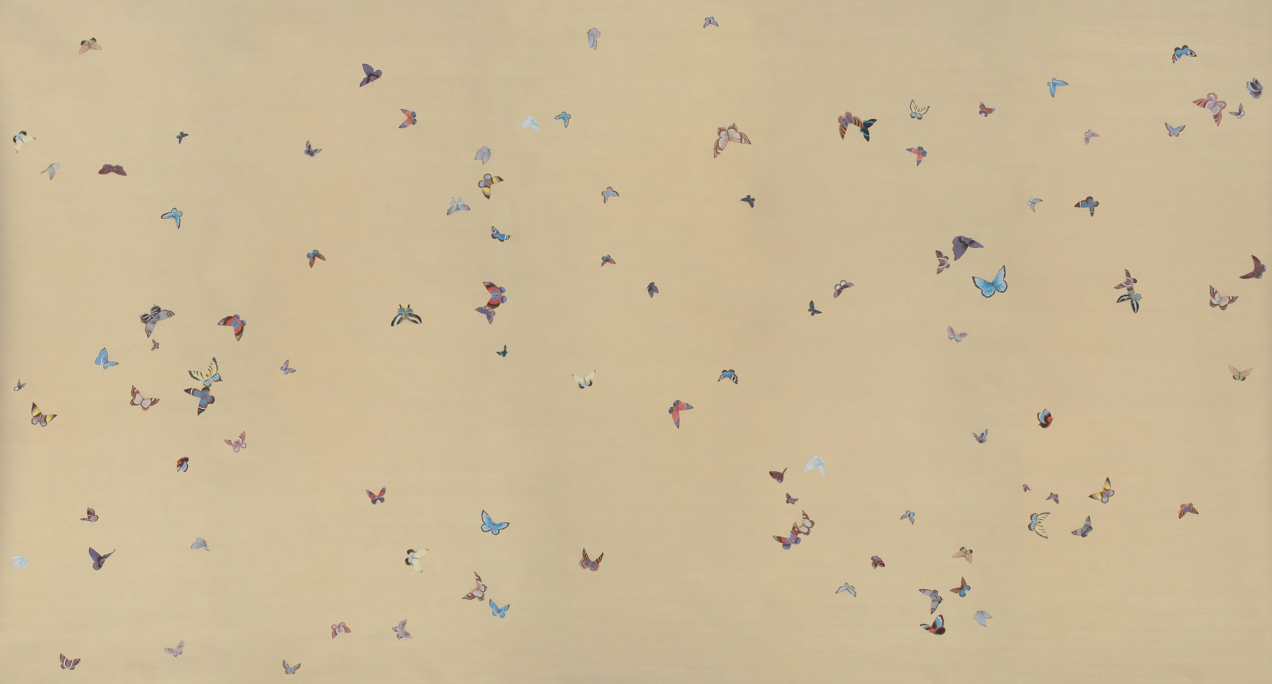 Обои ручная роспись Butterflies Icarus on New Faint Gold metallic silk Обои ручная роспись Butterflies Icarus on New Faint Gold metallic silk - постер Loft-Concept в Грозном