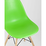 Пластиковый стул на ножках из массива бука Eames Light Green варинант исполнения - 2 | Loft Concept в Грозном