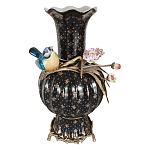 Ваза черная фарфоровая с  узором и бронзовым декором в виде веток с фарфоровой птичкой и цветами Eden Garden варинант исполнения - 1 | Loft Concept в Грозном