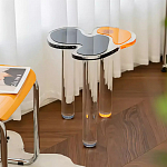 Дизайнерский журнальный стол с фигурной столешницей на 3-х прозрачных ножках Rahakif варинант исполнения - 1 | Loft Concept в Грозном