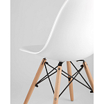 Пластиковый стул на ножках из массива бука Eames White  варинант исполнения - 3 | Loft Concept в Грозном