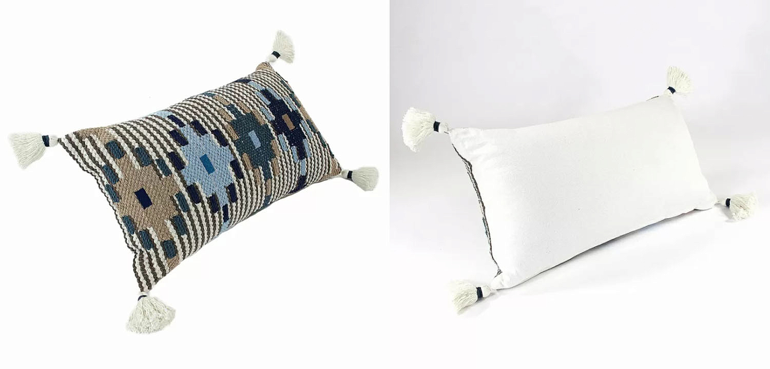 Подушка Blue Ikat с кисточками Подушка Blue Ikat с кисточками - Loft-Concept в Грозном