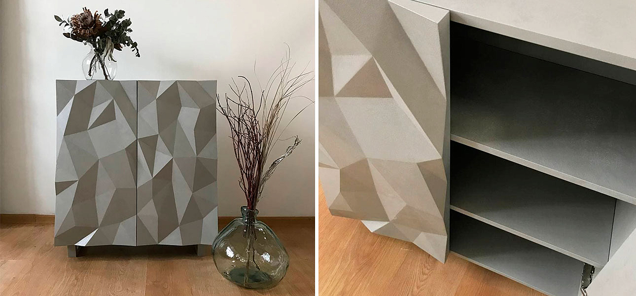 Комод с большими угловыми фигурами с одной секцией, 2 полки Geometric Greece Комод с большими угловыми фигурами с одной секцией, 2 полки Geometric Greece - Loft-Concept в Грозном