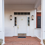 Настенный фонарь цилиндрической формы с рифленым стеклом в золотом каркасе на черном прямоугольном основании Eurofase варинант исполнения - 8 | Loft Concept в Грозном