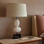 Настольная лампа на фигурном мраморном основании Conundrum варинант исполнения - 4 | Loft Concept в Грозном