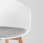 Стул из пластика с мягким сиденьем Eames варинант исполнения - 6 | Loft Concept в Грозном