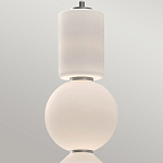 Подвесной светильник белого цвета с тремя геометрическими плафонами Alora Mood варинант исполнения - 4 | Loft Concept в Грозном