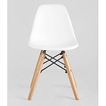 Пластиковый стул на ножках из массива бука Eames Small White варинант исполнения - 4 | Loft Concept в Грозном