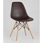 Пластиковый стул на ножках из массива бука Eames Brown варинант исполнения - 1 | Loft Concept в Грозном