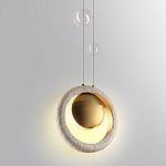 Подвесной светильник с бежевым текстурным кольцом и латунным шаром в центре Tactile  варинант исполнения - 7 | Loft Concept в Грозном