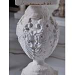 Приставной столик с резным античным узором Antique Engraving варинант исполнения - 3 | Loft Concept в Грозном