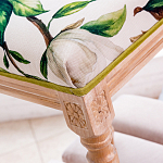 Банкетка из натурального бука золотистая с изображением птиц и цветов Blooming Bird варинант исполнения - 3 | Loft Concept в Грозном