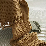 Плед из шерсти цвета охры с бахарамой Waffle Comfort варинант исполнения - 6 | Loft Concept в Грозном