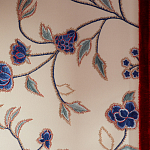 Обои с вышивкой ручной работы Flora Catherine colourway on Liso Pearl wool sateen варинант исполнения - 4 | Loft Concept в Грозном