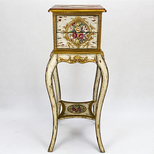 Подставка Graceful Hut