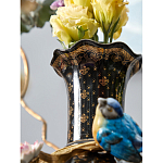 Ваза черная фарфоровая с  узором и бронзовым декором в виде веток с фарфоровой птичкой и цветами Eden Garden варинант исполнения - 4 | Loft Concept в Грозном