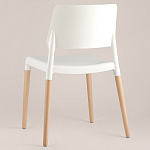 Пластиковый стул на ножках из массива бука Ferret White варинант исполнения - 5 | Loft Concept в Грозном